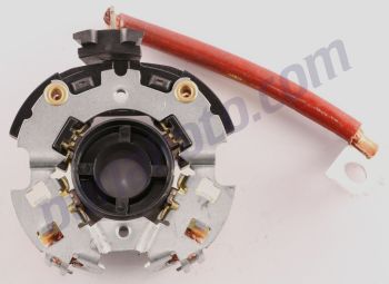 Mega BO1586 Volkswagen Renault Mercedes 12 V Marş Kömür Yuvası BHB1996