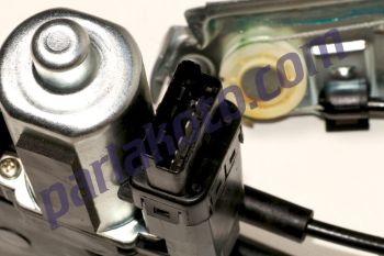 Sgr 24325 Renault Megane II Elektrikli Cam Krikosu Sağ