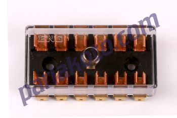 Eng 260128 Massey Ferguson L Terminalli Sigorta Kutusu